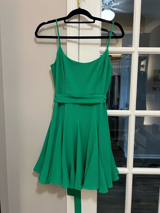 B Darlin Other - B Darlin Vibrant fit and flare Green Dress with Tie Waist Sz 9/10 EUC